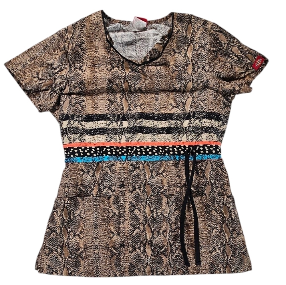 Dickies Snake Print Women's Scrub Top size XS